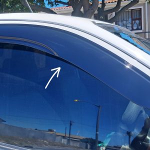 Toyota Hilux Single Cab 2016+ Windshields/Rain Deflectors Gloss Black