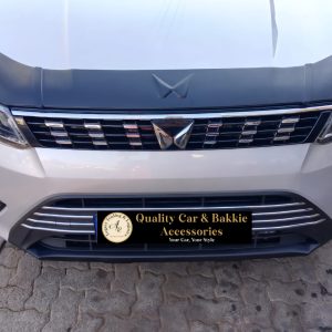 Mahindra XUV300 Bonnet Guard/Protector 3-Piece Stick-on Black